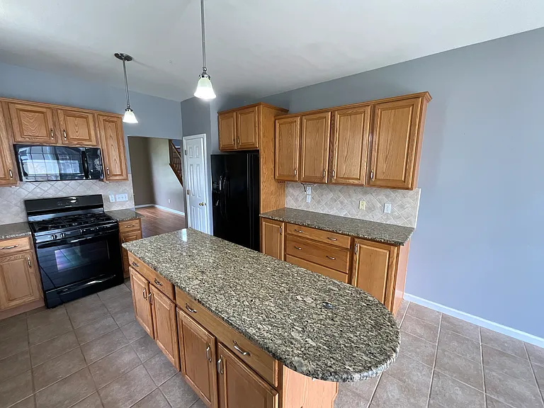6 Blackmoor Cir — Photo 7