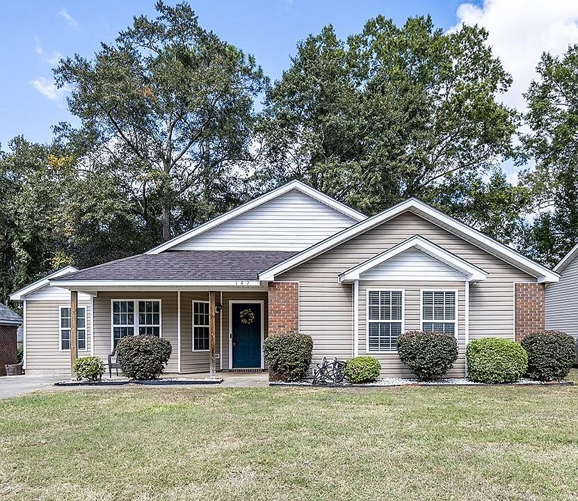 1st image of 142 Senah Dr