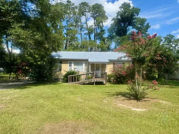 2417 Giddens Dr, Valdosta, GA 31602