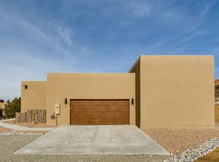 67 Bosquecillo, Santa Fe, NM 87508