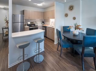 16 W Elm St #3308, Chicago, IL 60610
