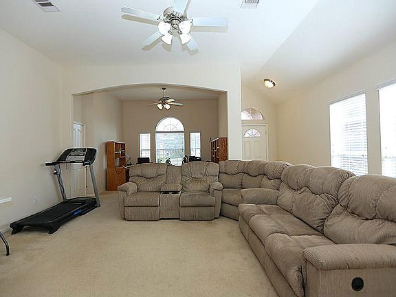 4th image of 10107 Alcove Glen Ln