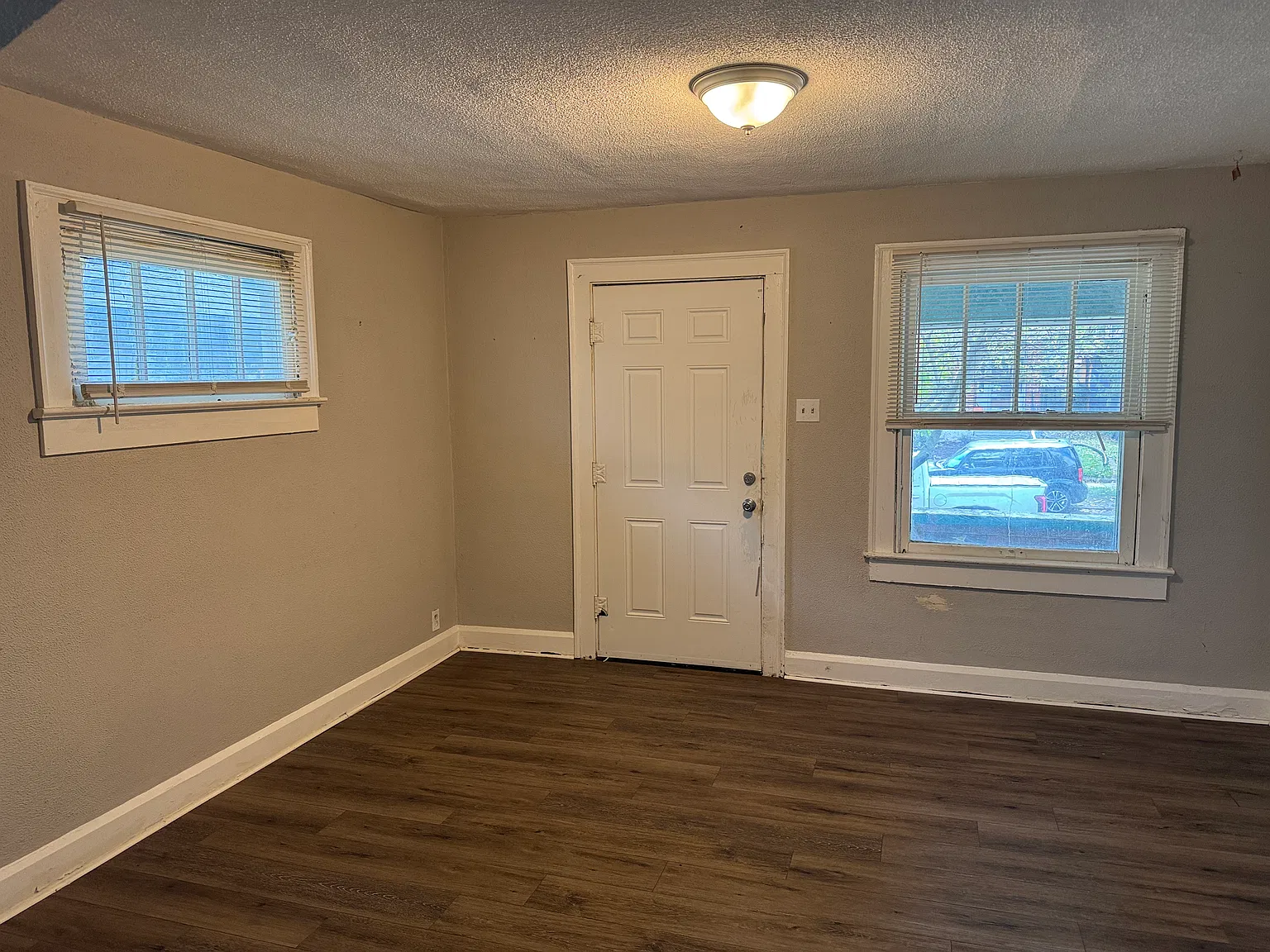 1 bed, 684 sqft, $800 — Photo 4