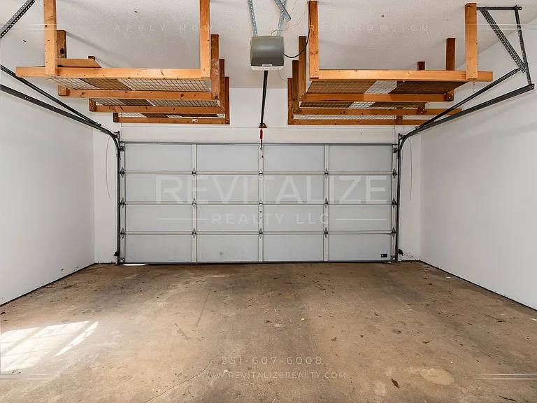 105 Ventura Cir — Photo 57