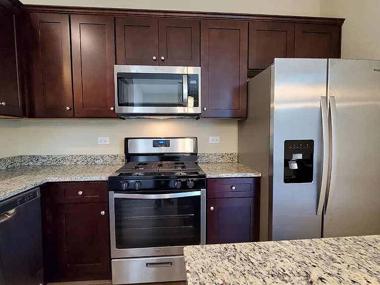 300 Timber Ridge Ct — Photo 14