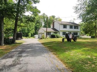 98 Windham Rd, Brooklyn, CT 06234