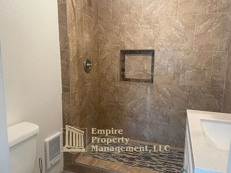 4950 Barger Dr — Photo 15