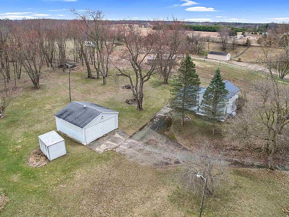 3rd image of 2601 Sharon Hollow Rd