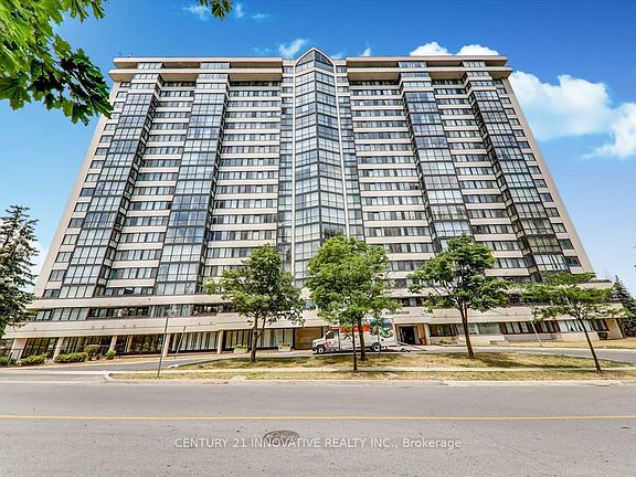 2nd image of 10 Markbrook Ln #1004