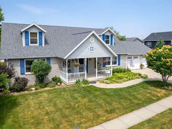115 Kleopfer Ave, Riverside, IA 52327