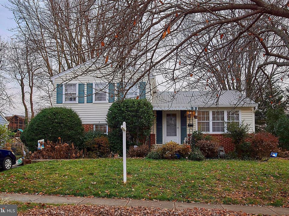1st image of 3812 Wexford Dr