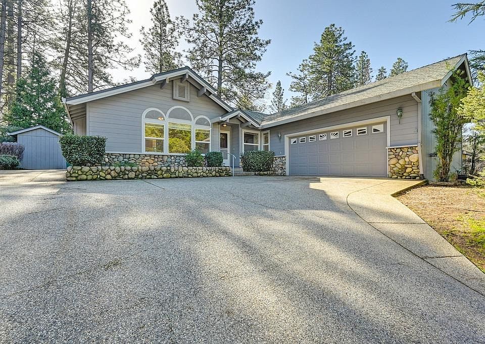 1st image of 11937 Francis Dr