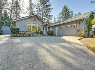 11937 Francis Dr, Grass Valley, CA 95949