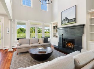 449 Palmer Ln, Charlotte, VT 05445