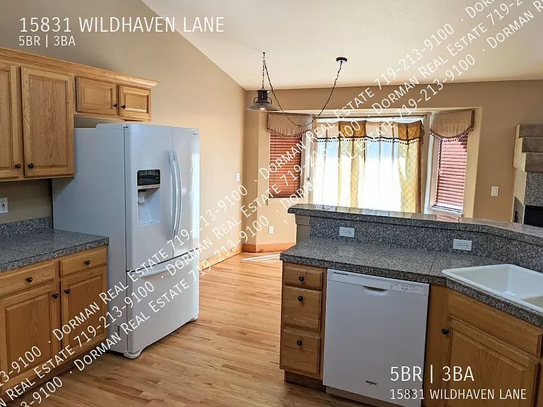 15831 Wildhaven Ln — Photo 5