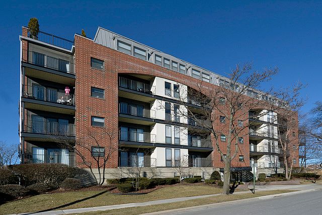 1st image of 110 S Evergreen Ave Unit 5-C