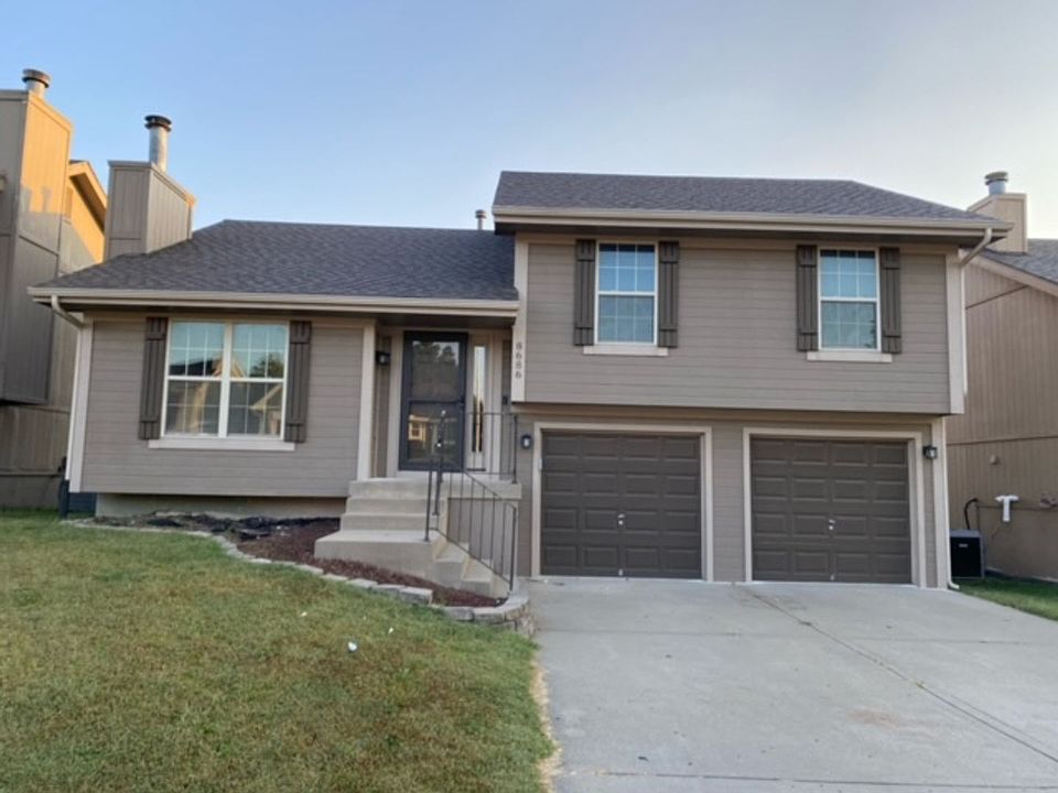 1st image of 8686 NE 110th St #821429