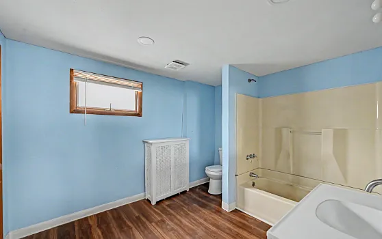 3 bed, 1635 sqft, $1,600 — Photo 4