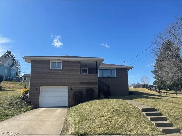 101 Darby Ct, Weirton, WV 26062