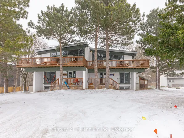 141 Kandahar Ln, The Blue Mountains, ON L9Y 0N3