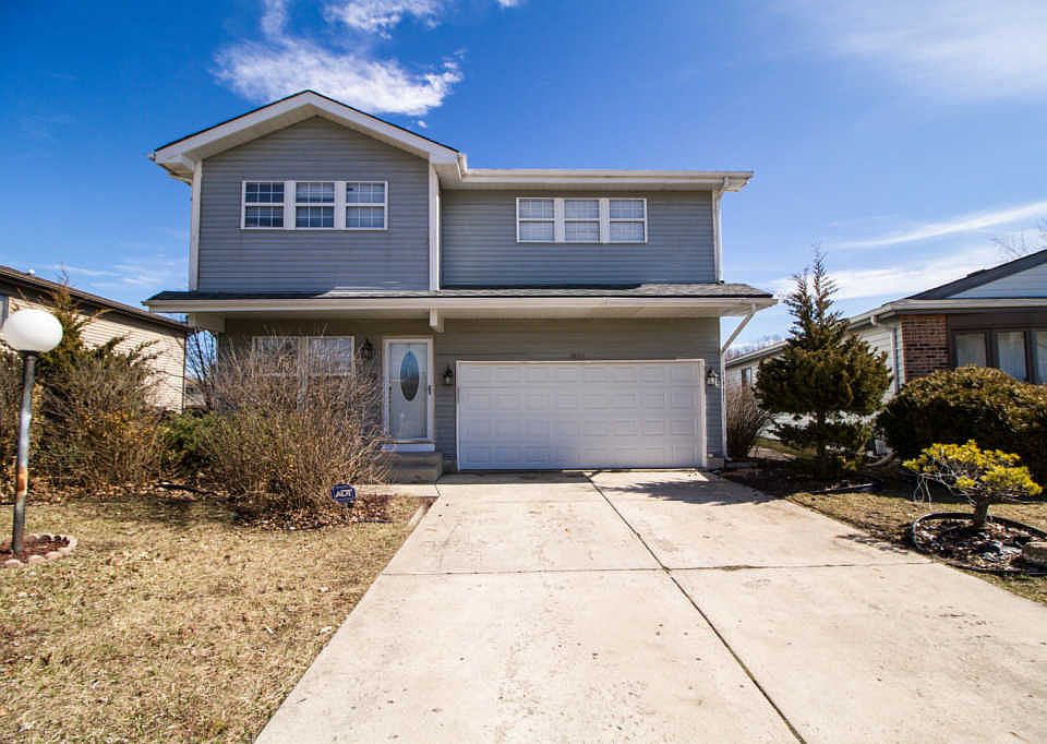 1st image of 18057 Idlewild Dr