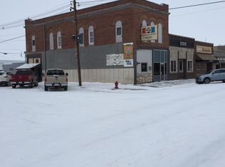 102 E 2nd St, Laurel, NE 68745