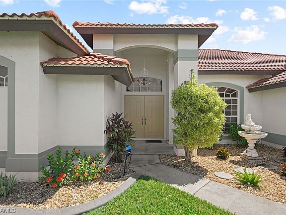 4th image of 1425 Country Club Blvd
