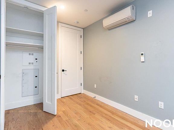 5th image of 473 Kosciuszko St #4R