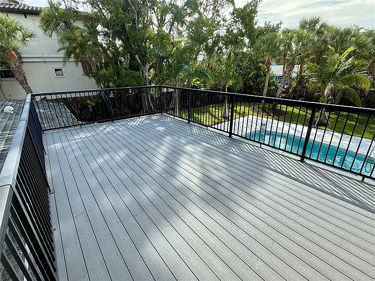 1359 Harbor Dr — Photo 31