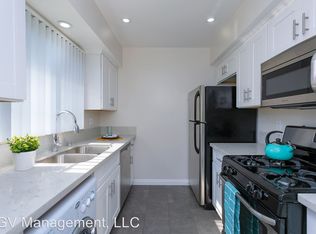 641 Palm View Pl, Pasadena, CA 91101