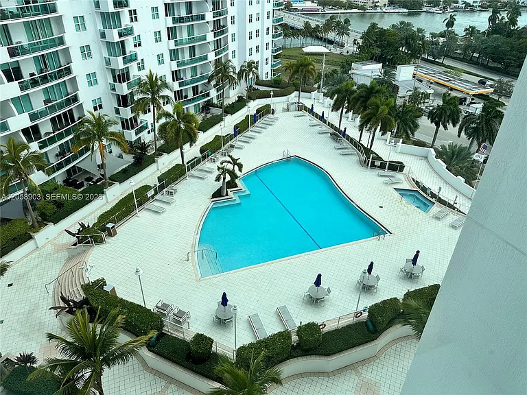 7900 Harbor Island Dr #1219 — Photo 27