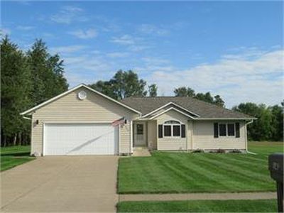 143 Emerald Ln, Fruitland, IA, 52749