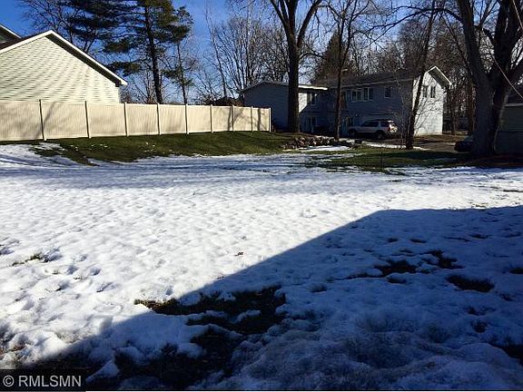 3rd image of 500 Warner Ave S