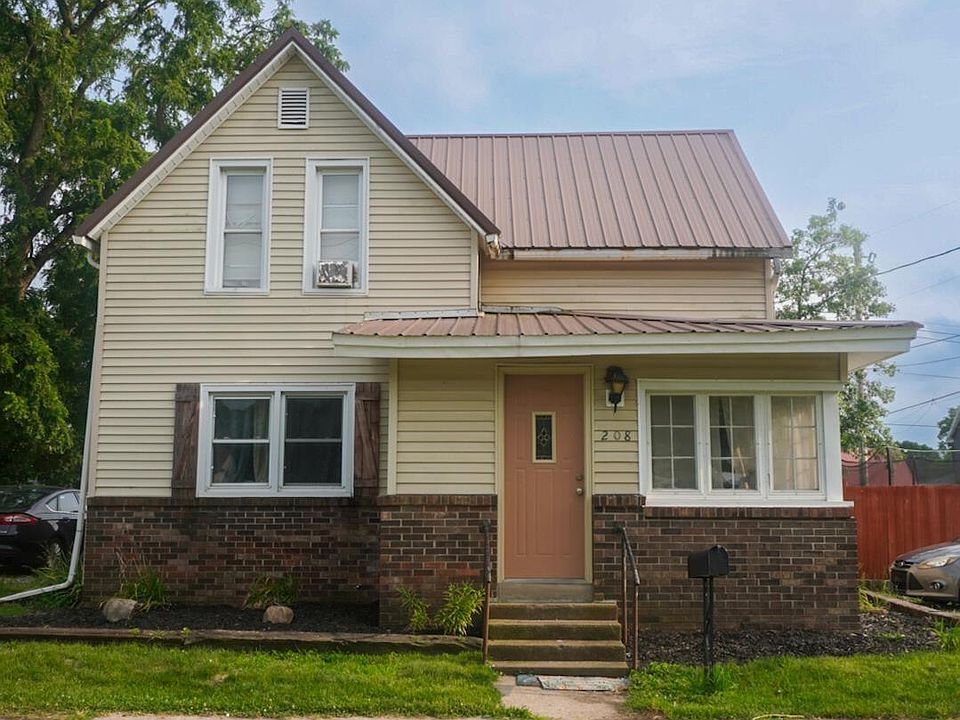 1st image of 208 W John St