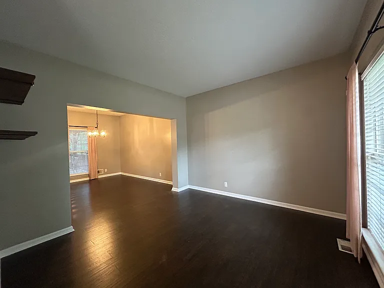 10109 Spring Gate Dr — Photo 24