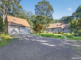 9 Mansewood Road, Old Lyme, CT 06371