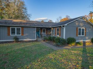 127 Stacy Cir, Huntsville, AL 35811