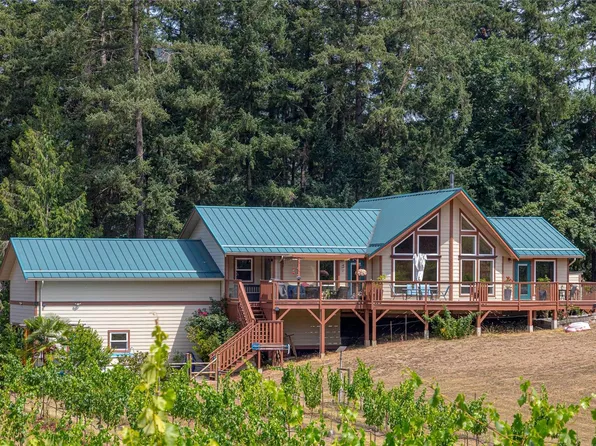 7035 Tom Windsor Rd, Duncan, BC V9L 5W3