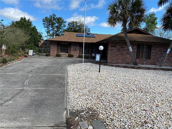 2nd image of 1052 Feather Dr