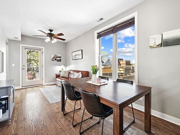 4th image of 1525 W Barry Ave APT 3R