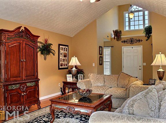 4th image of 904 Callee Dr