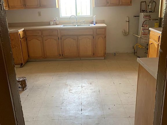 5th image of 6324 Doniphan Dr #C
