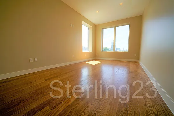 Rented by Sterling Realty Solution Inc | media 37