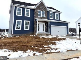 104 Stonewicke Dr #86, Hanover, PA 17331