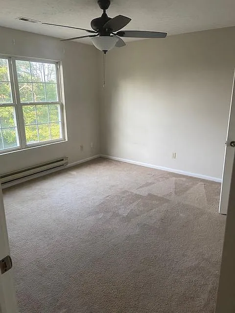 206 Freeton Ct — Photo 4