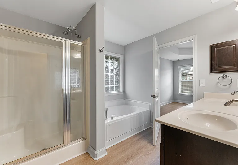 323 Harbor Glen Dr SW — Photo 22
