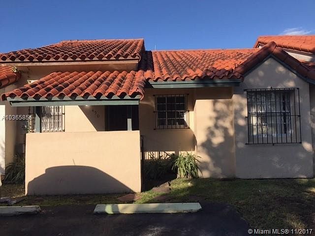 1st image of 450 NW 114th Ct
