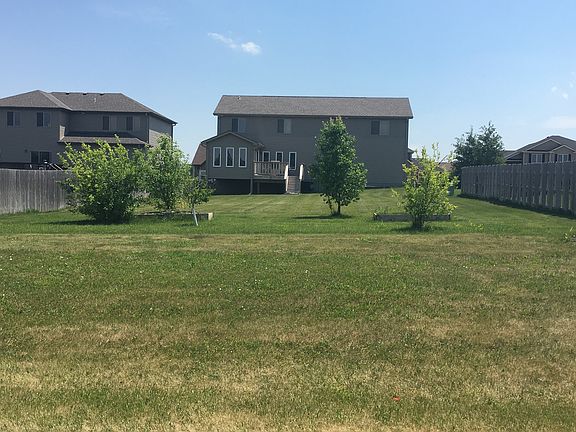 5th image of 9610 Mortensen Dr