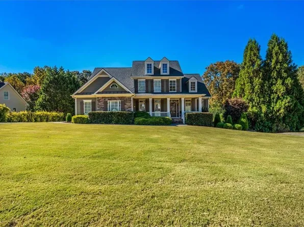 17 Captains Turn SE, Cartersville, GA 30121