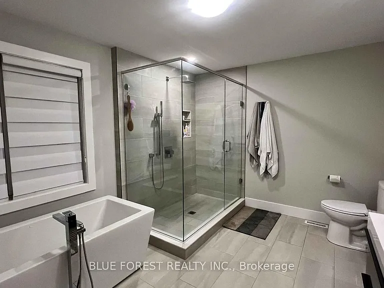 2273 Bakervilla St — Photo 17